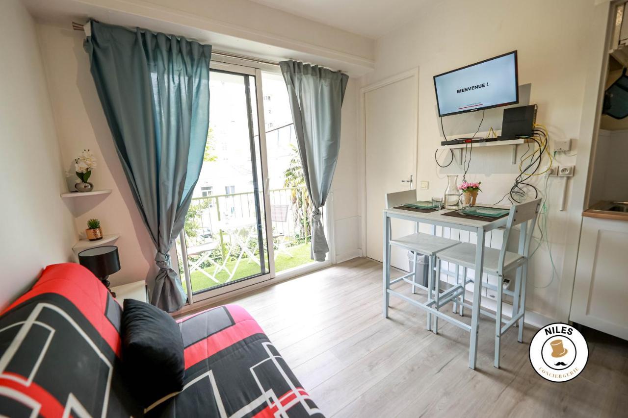 Au Petit Repere Palois -Studio - Centre Ville-Balcon-Wifi Fibre Pau Exteriér fotografie